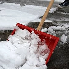 Anwohnerpflicht zur Beseitigung von Schnee und Glatteis